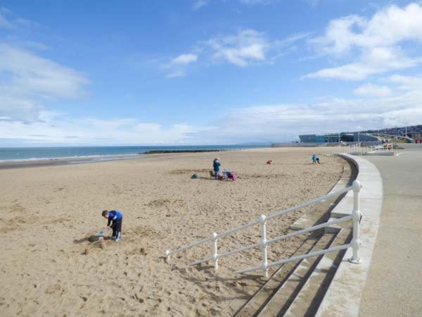 Vila Bwthyn Y Wennol Llanddulas Exteriér fotografie